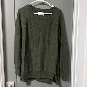 Forest green Old Navy sweater